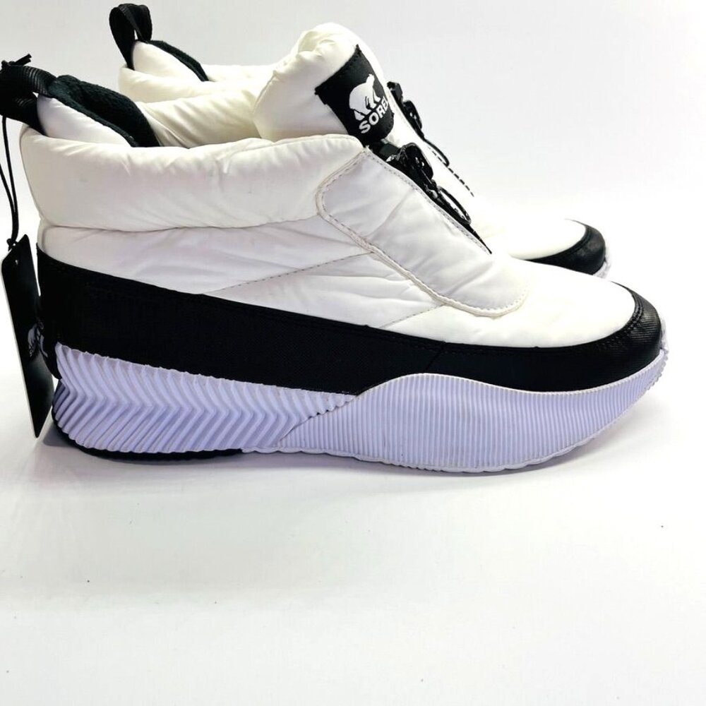 Sorel Out N About III Puffy Zip White Women's Size 11 Waterproof Outdoors Winter